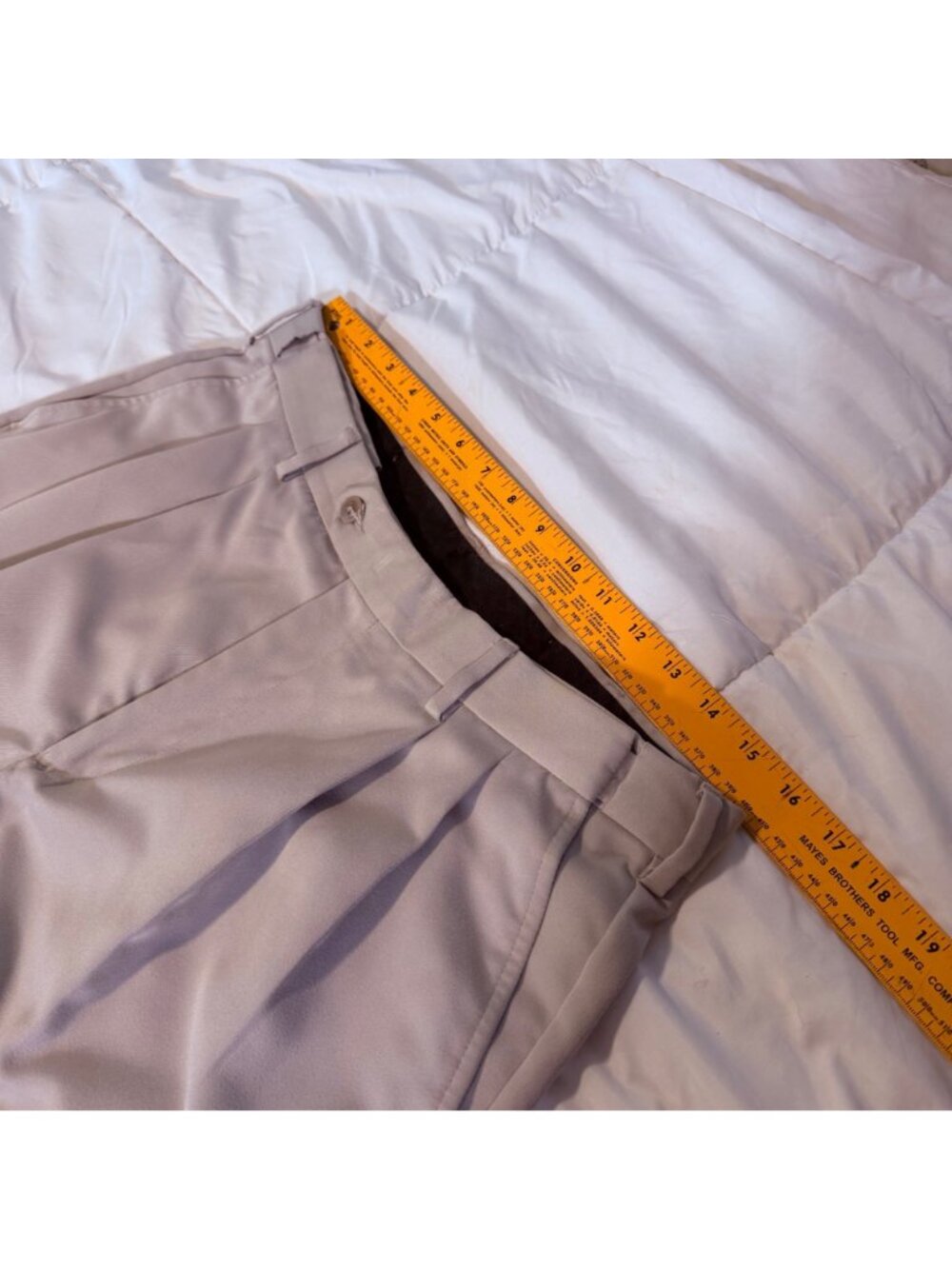 Savane Comfort Plus Mens Pleated Dress Pants 34W X 29L Stone Beige Polyester Coo - Picture 3 of 8